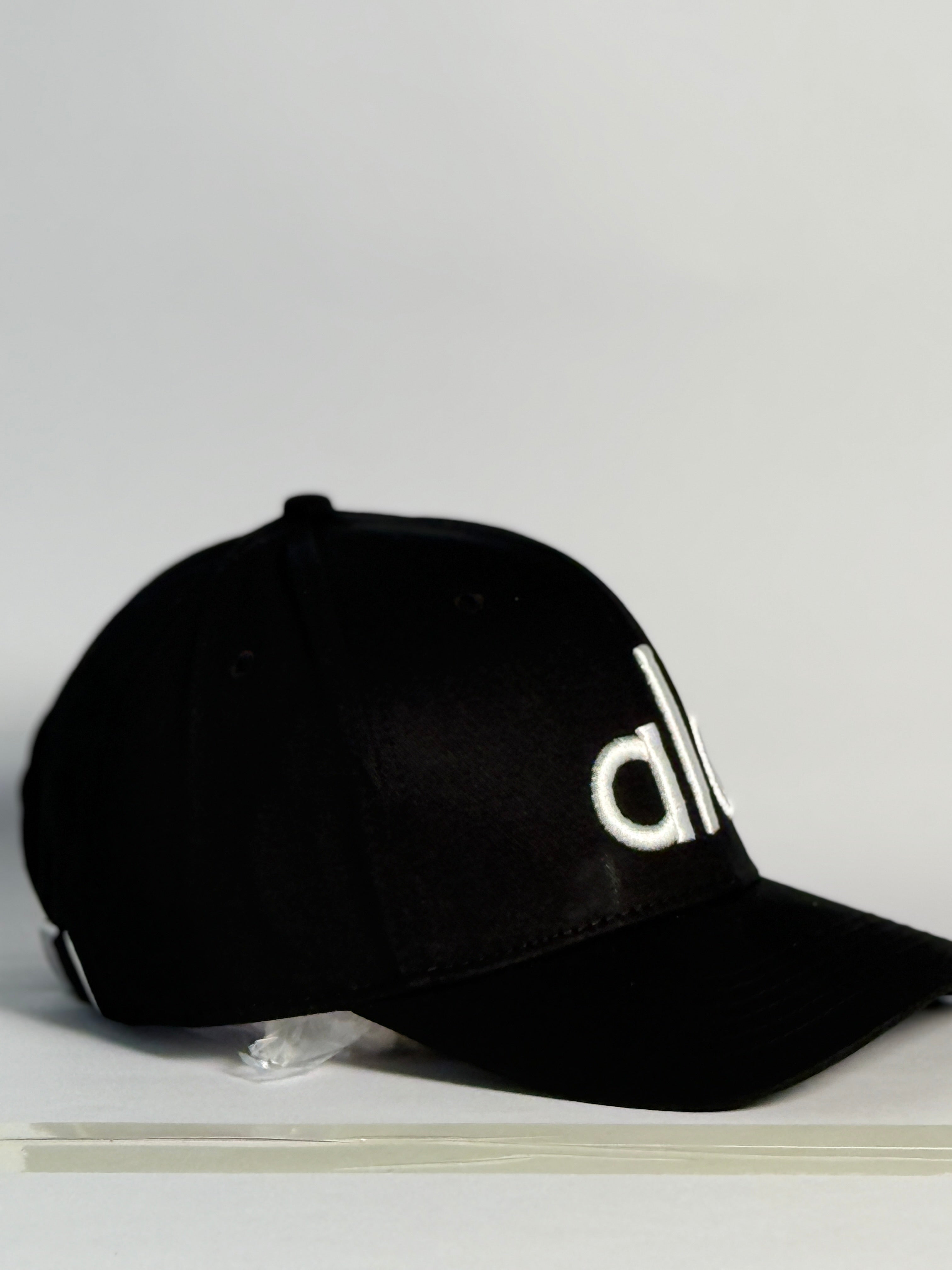 Final Mark Classic Black Cap
