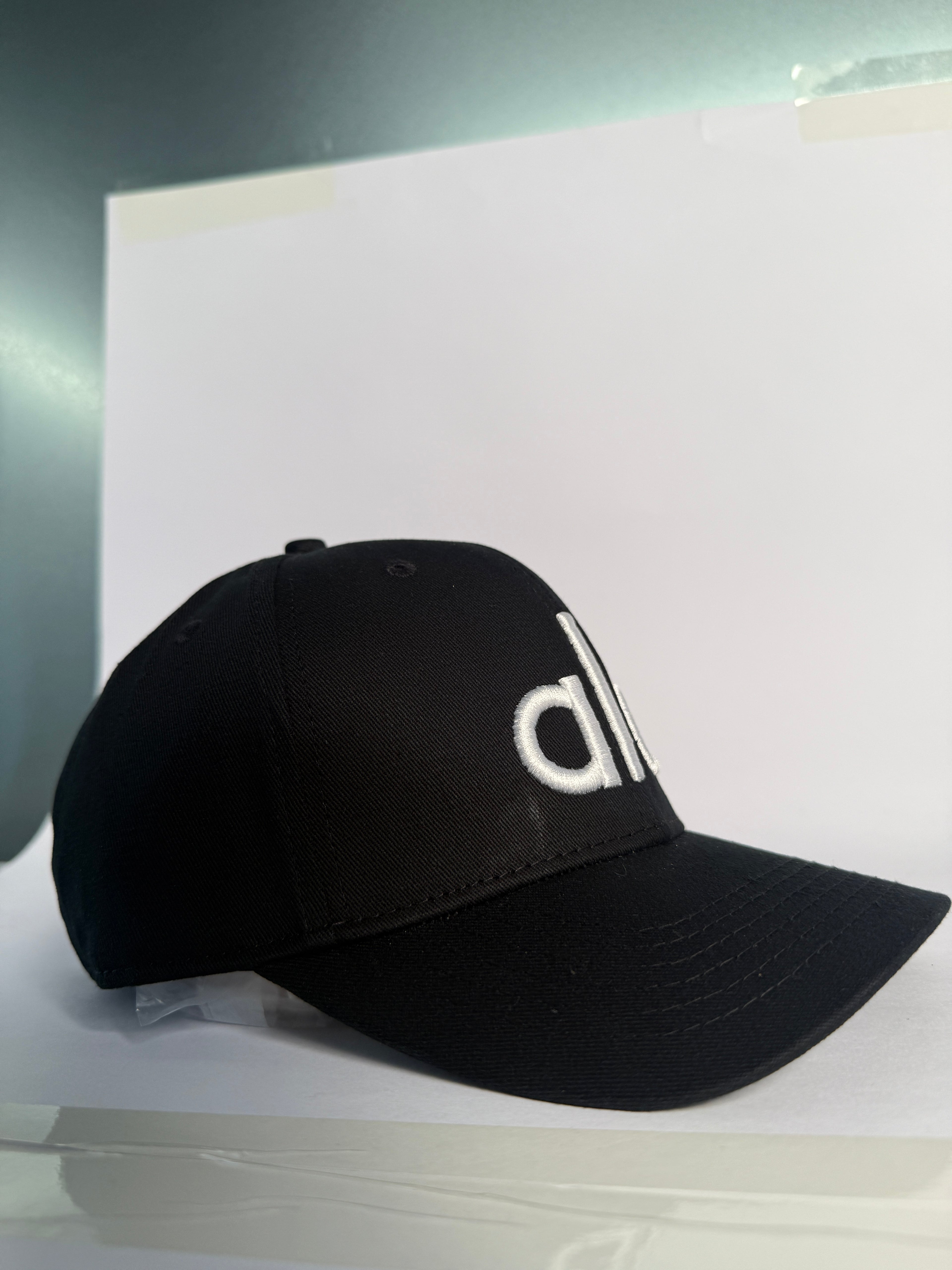 Final Mark Classic Black Cap